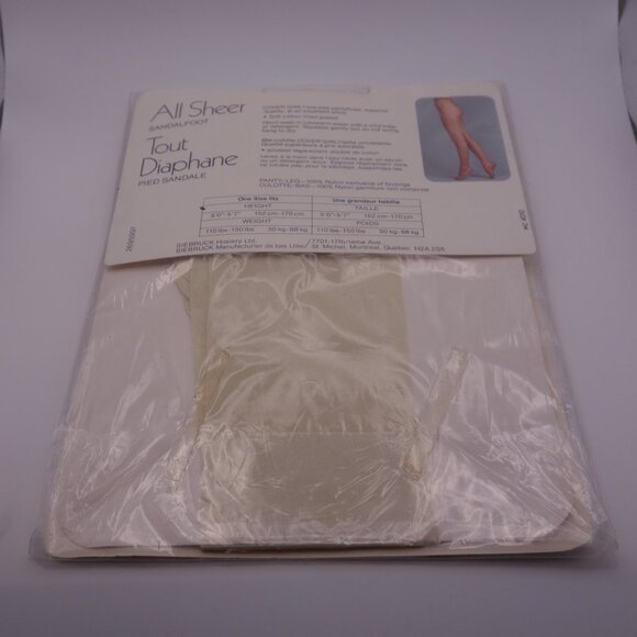 Vintage COVER GIRL One Size All Sheer Sandalfoot Vanilla Yogurt 4010 Pantyhose - Picture 7 of 14